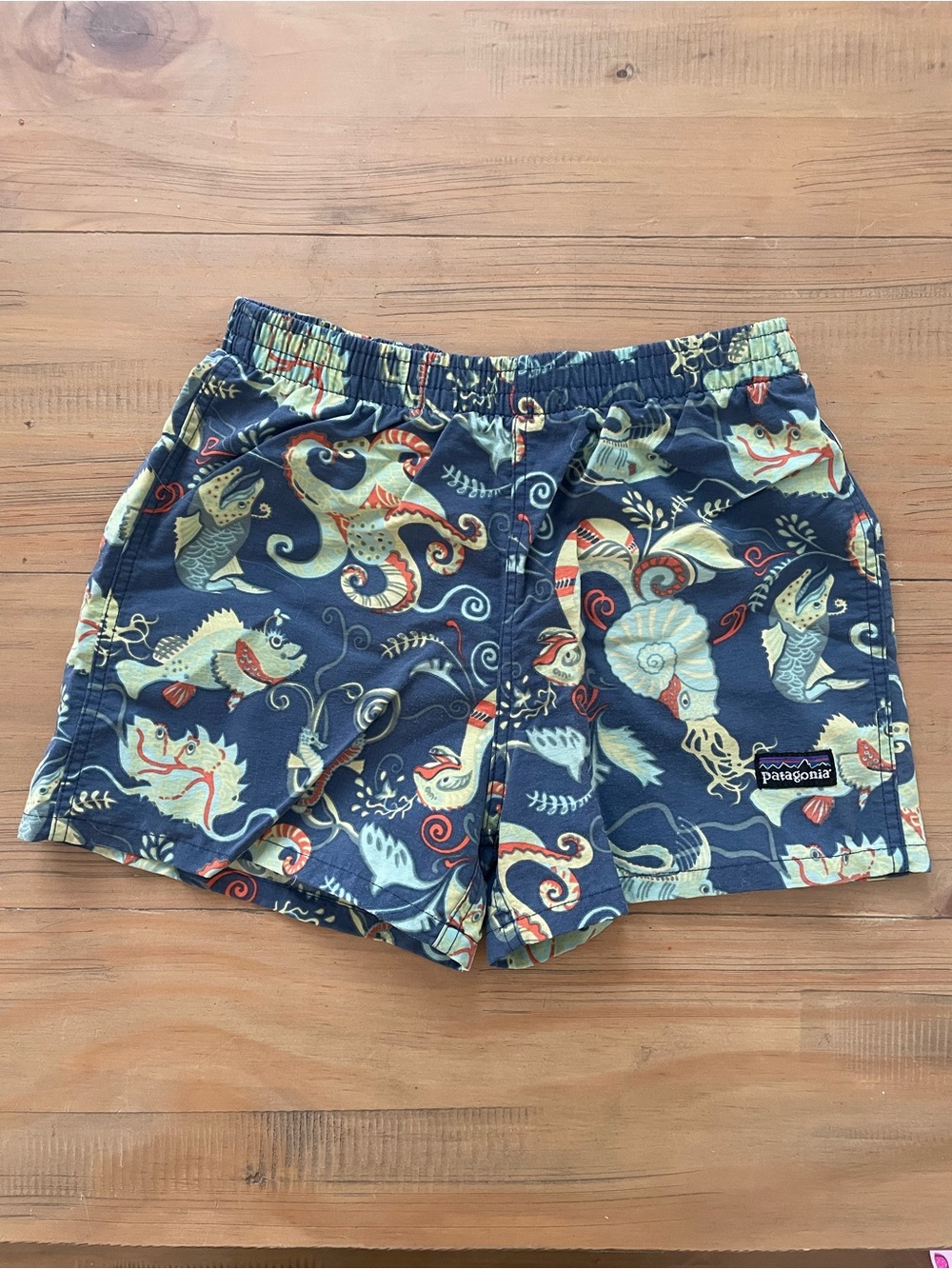Patagonia 3T Shorts Navy Sea Life Print Fish Octopus Blue Green